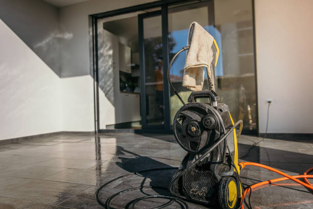 Best Driveway Pressure Washing  in Hewlett, NY